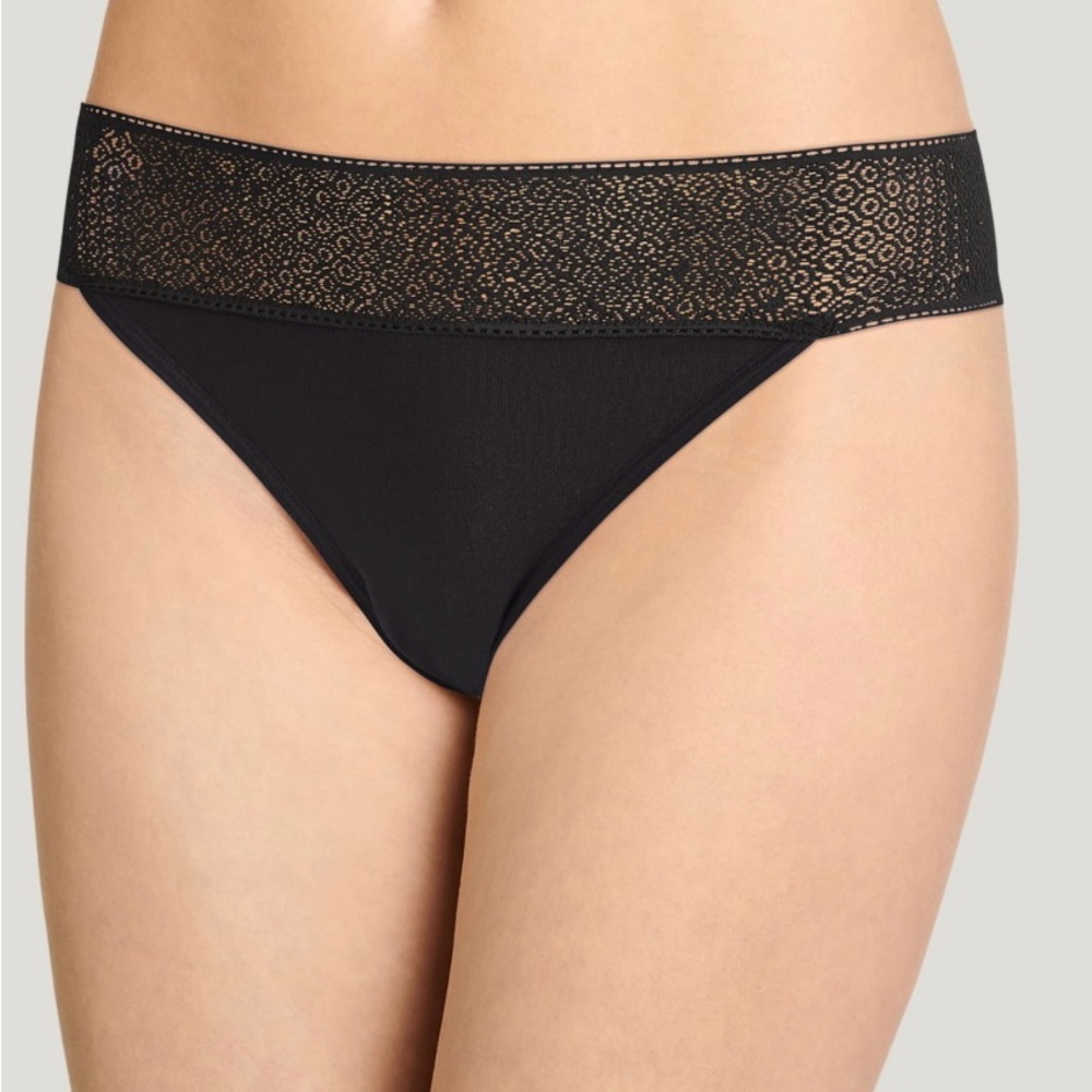 NWT Soft Jockey Bikini With Lace Waistband